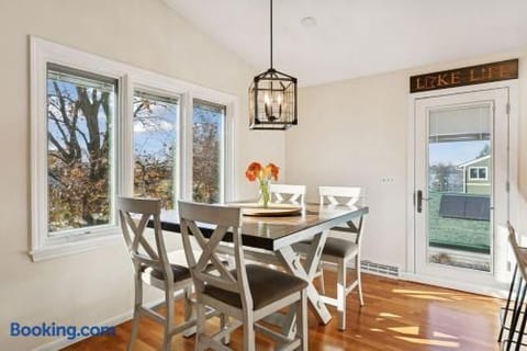 Modern, Peaceful Home w Hot Tub Near Medicine Lake