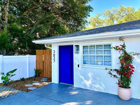 Cozy Home Historic Zephyrhills