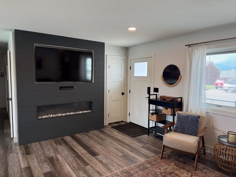 Cozy Living Room with Modern Touches