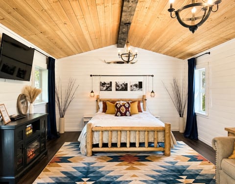 Willow Pond Cabin