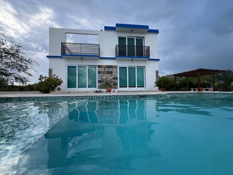 South Beach 301 Roof Top Luxury by P