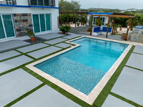 South Beach 301 Luxury by J