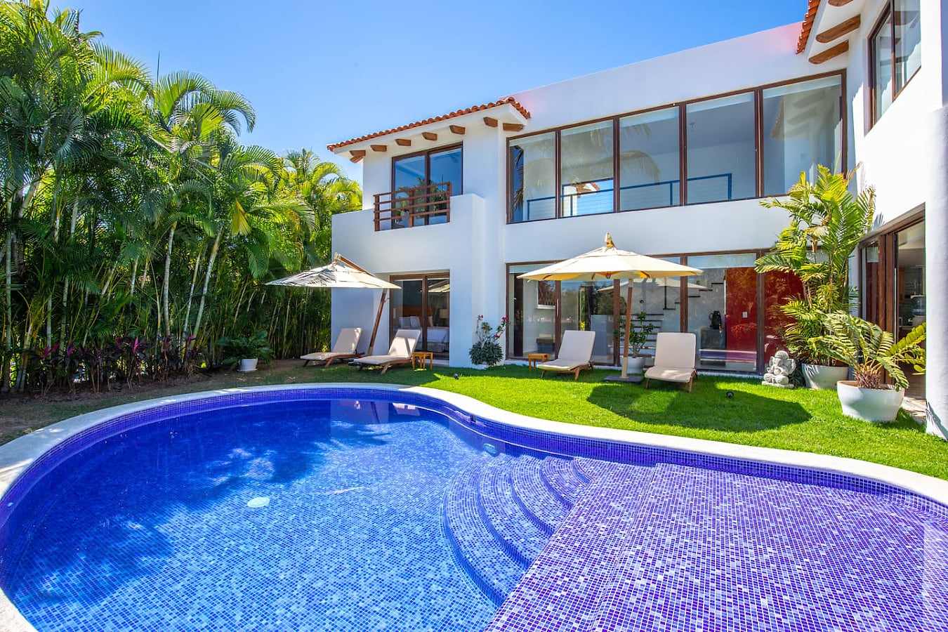 4 bd Villa Serenata 6 with private pool