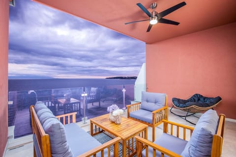 Luxury 2 Bed / 2 Bath Beachfront Condo - Bucerias