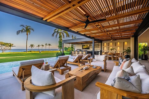 Serene Luxury - Private Pool + Ocean View + Cook (Lagos 16)