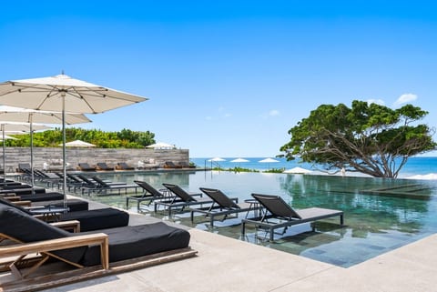 Resort beach club