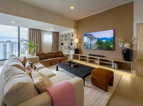 Homie 2BR Penthouse at Taweepol Condo CM