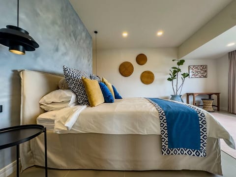 Cozy 2BR Penthouse Taweepol Condo Chiang Mai