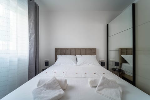 Apartments Family Apartment Antonija - Unit 379028-13