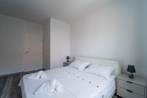 Apartments Family Apartment Antonija - Unit 379038-13