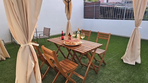 Relax & Beach cozy studio with garden, wifi image 2