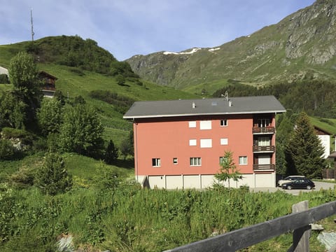 Corn Alv 13 Appartement/Fewo, Dusche oder Bad, WC, 1 Schlafraum