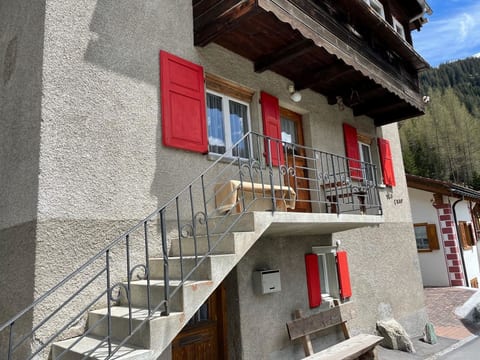 Tga Crap Appartement/Fewo, Dusche, WC, 1 Schlafraum 2.5 Zimmerwohnung - 4 Betten