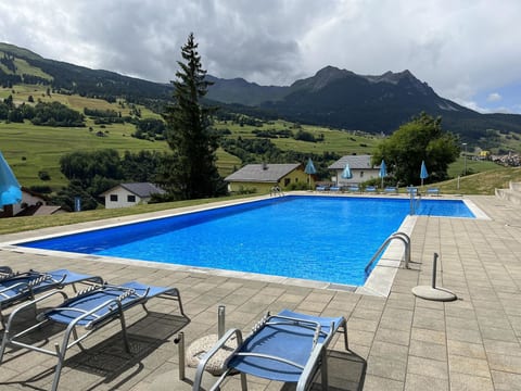Tgesa Sunnmatt Nr 11 Appartement/Fewo, Dusche, WC, 1 Schlafraum