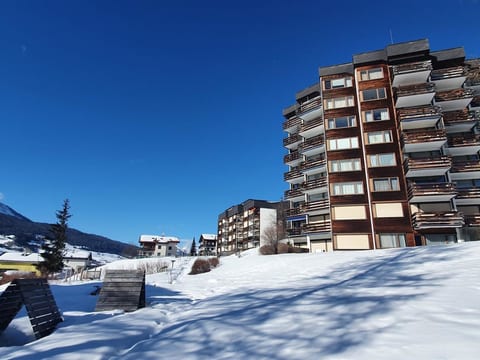 Tgesa Piz Mez 24 Appartement/Fewo, Dusche, WC, 2 Schlafräume