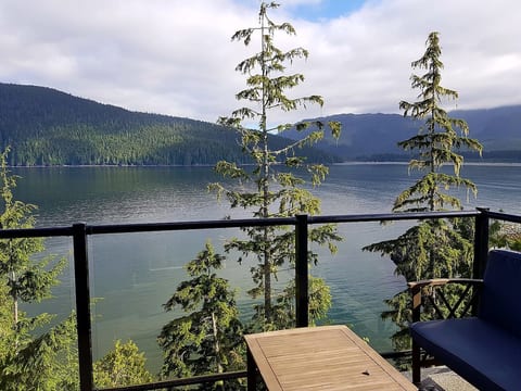 World class views! Sit and watch for hours.