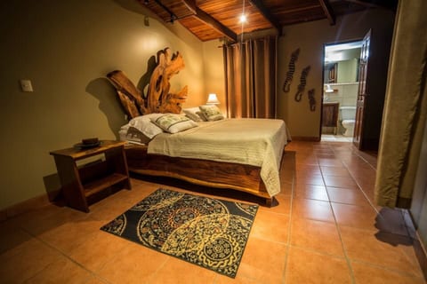 Amazing Location, Daily Housekeeping, Concierge