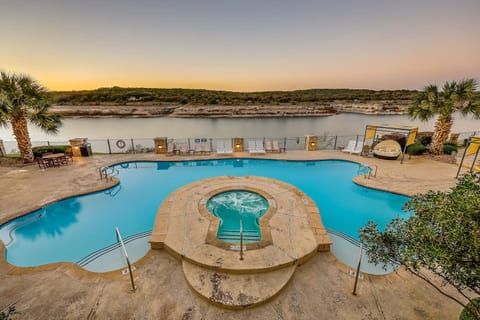 South Pool & Hot Tub