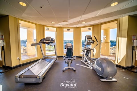 Villa 3202 - Gorgeous Lakefront Condo