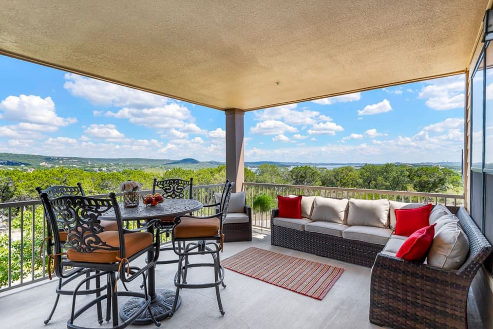 Balcony porch sitting for 8-10 people