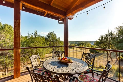 Fireside in the Hills | 5 Star Resort & 4 Pools