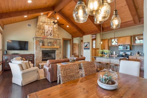 Fireside in the Hills | 5 Star Resort & 4 Pools