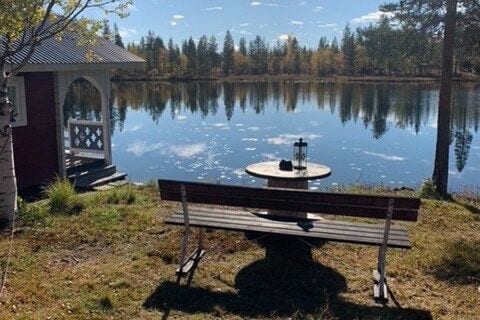 Wilderness & Calmness - Forest Cabins in Swedish Lapland