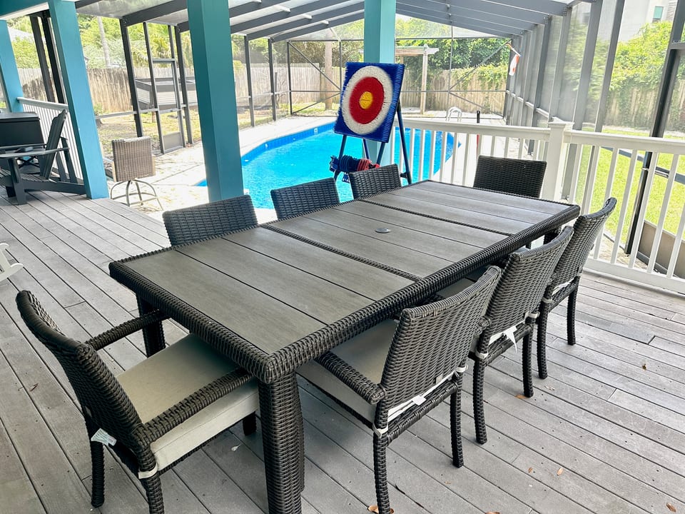 Prime Gulf Breeze Saltwater Pool Paradise - Gulf Breeze