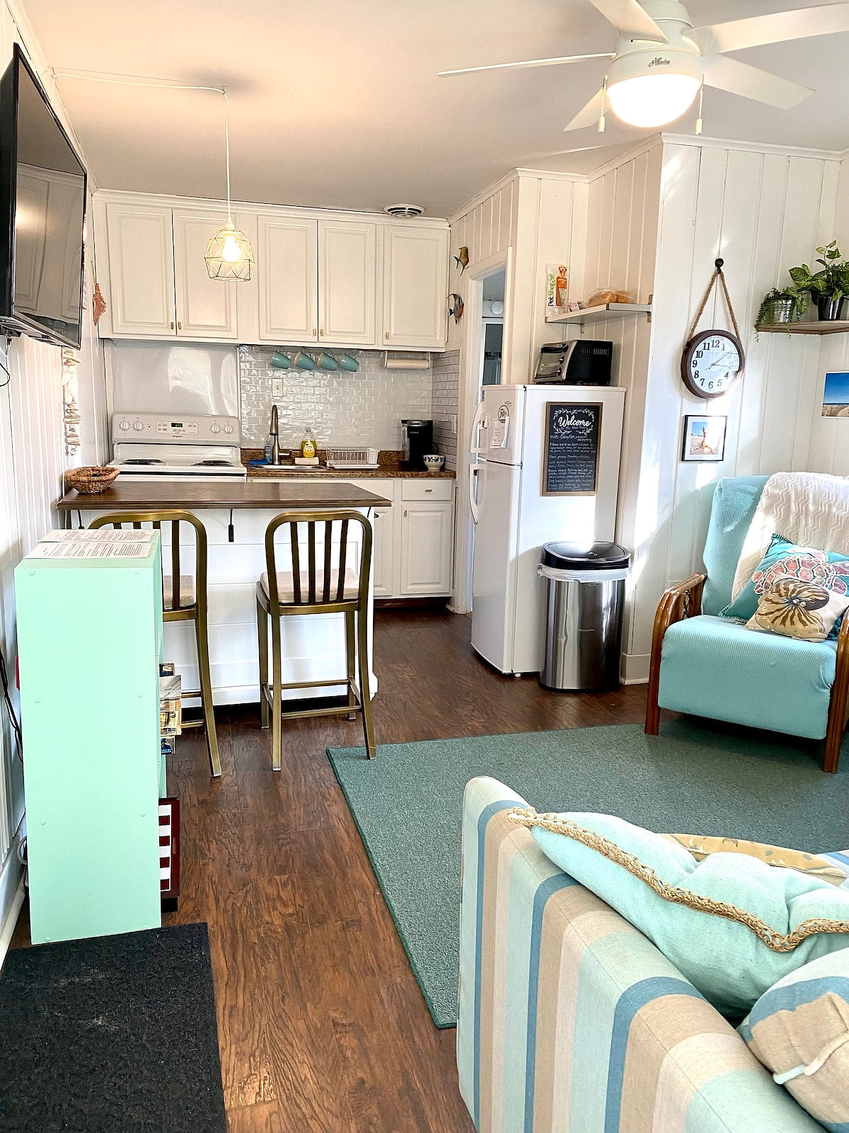 Sweet getaway - beach block, Dewey Beach, Delaware