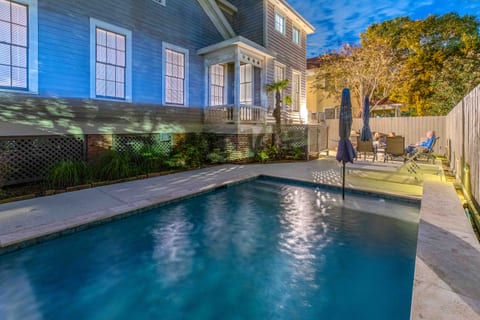 Coastal Breeze Cottage