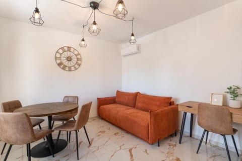 Apartments Villa Amfora with Pool - Unit 379047-13
