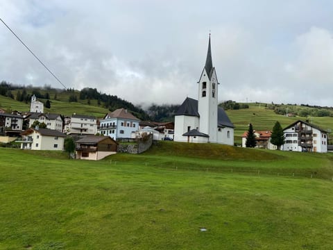 Bauernhof Sot Curtegns Appartement/Fewo, Bad, WC, 2 Schlafräume