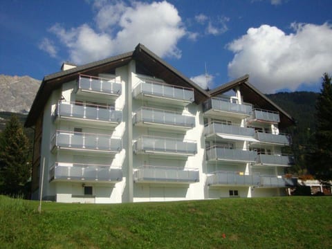 Tgesa La Niva 11 Appartement/Fewo, Bad, WC, 2 Schlafräume