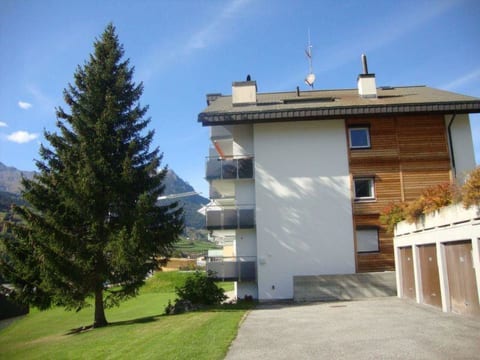 Tgesa La Niva 11 Appartement/Fewo, Bad, WC, 2 Schlafräume