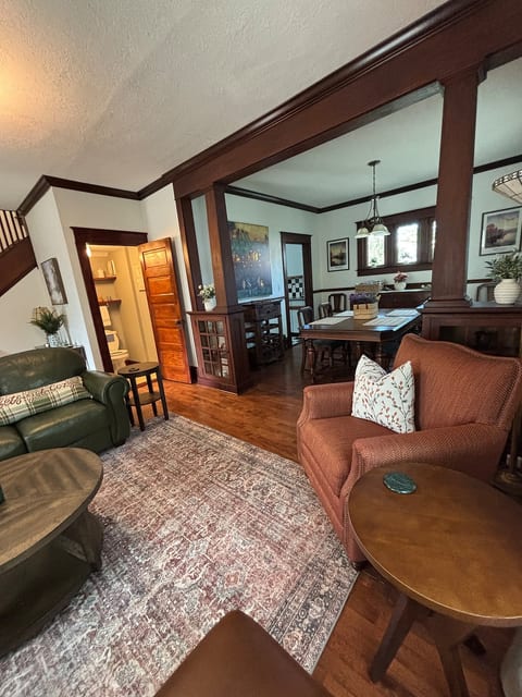 The Cozy Craftsman Historic Charm Near Downtown image 2