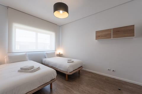Apartment on the Sea and in the City - Free Garage