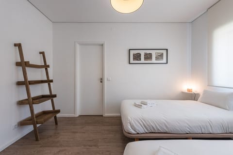 Apartment on the Sea and in the City - Free Garage
