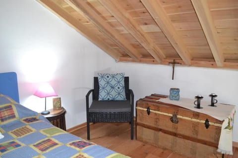 Rural Cottage with Sea View