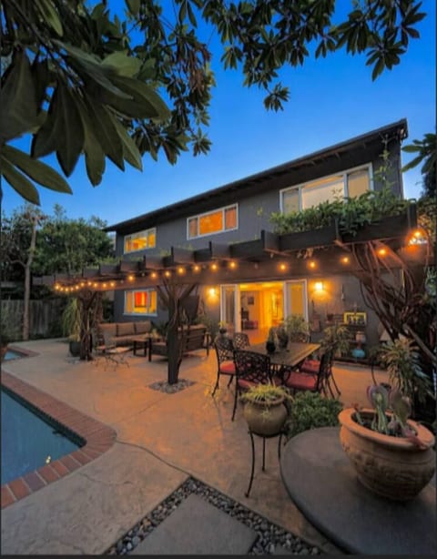 Executive Furnished Home | Pool | Sherman Oaks