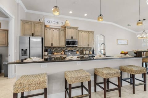 Villa Cheaper Than Therapy | Waterfront Pool Oasis