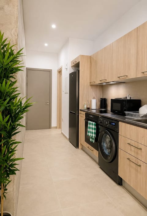 City Center Apartment, Ermou Street