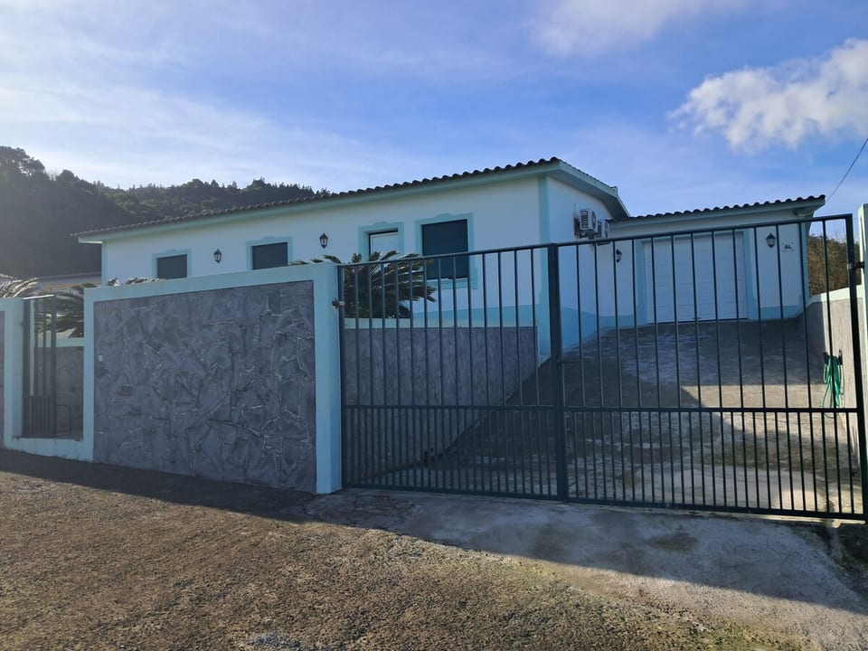 Little Fountains House - Fontinhas