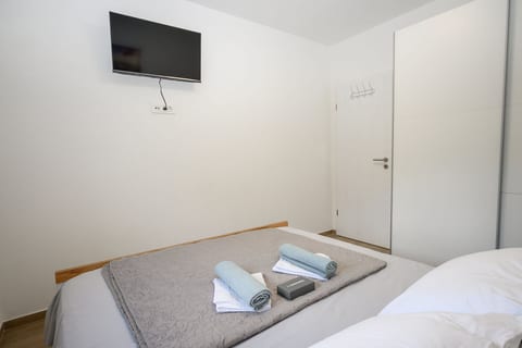 Apartments Lamat - Unit 379051-13