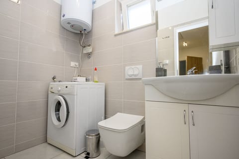 Apartments Lamat - Unit 379051-13