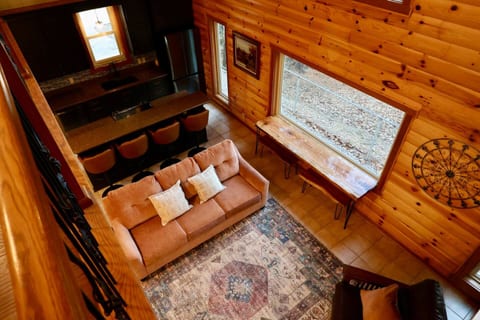 Secluded Mountain Cabin near Scenic Lakes & Trails