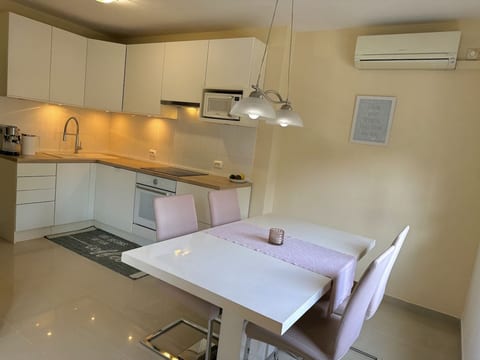 Luxury apartment Lolipop Free Parking image 4