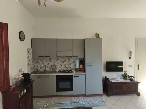 B&Bientina - vacation and business apartment image 5
