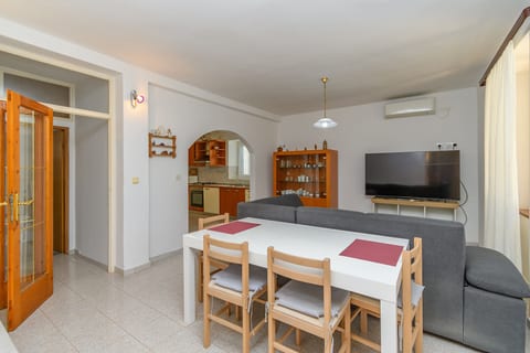 Apartments Nadia - Unit 378946-13