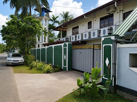 Air Port Residence Heaven, Negombo image 4