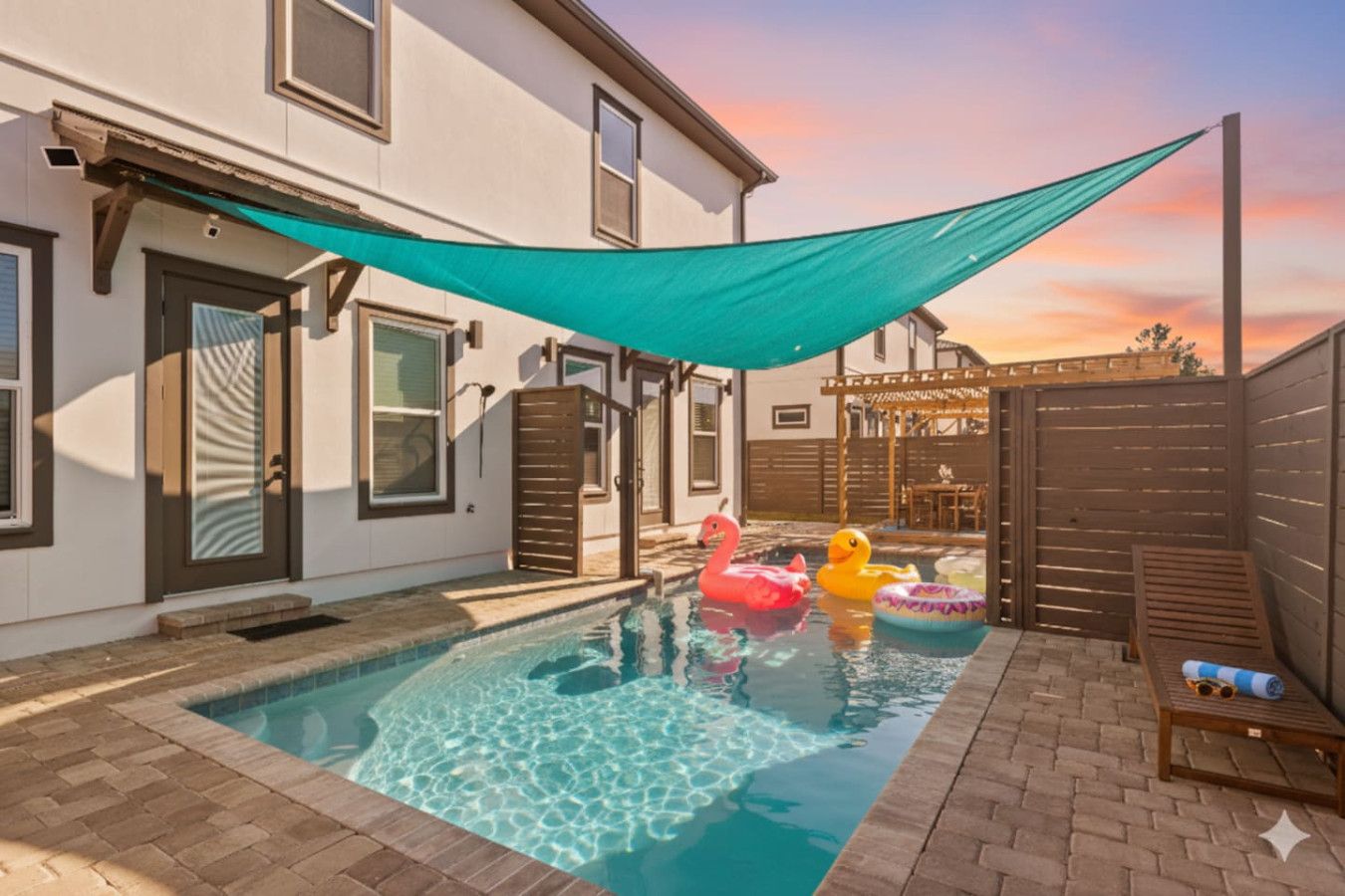 5BR Luxury Retreat with Heated Pool